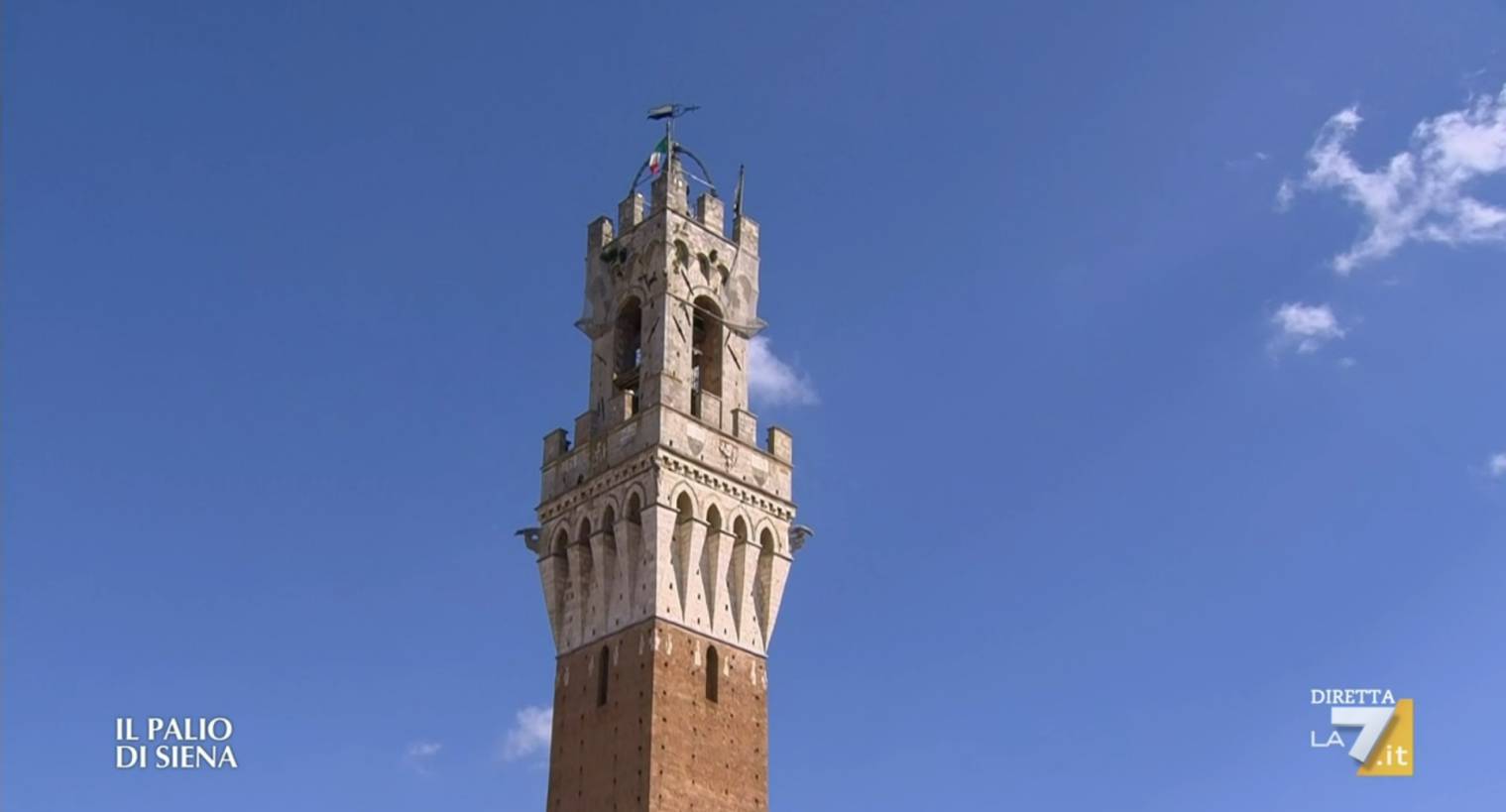 Foto - Il Palio di Siena, 2 Luglio 2023, diretta tv esclusiva La7 con Pierluigi Pardo