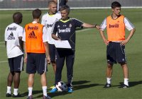 Immagine di Il grande calcio Sky non va in vacanza, oltre 20 match in diretta HD - Scopri su Sky Italia