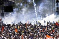 Immagine di Il Seme della Follia, su La7 il film sui fatti al G8 di Genova del 2001