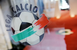 Immagine nel testo correlata a: Lega Calcio: ''Piena legittimità sul nostro operato per divisione pacchetti tv''