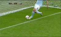 Immagine di Zupping (Gazzetta) - Longhi fa chiarezza: ''Il gol di Gilardino era dentro'' - Scopri su Sport