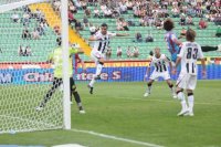 Serie A: Parma-Inter, Milan-Livorno, Juve-Lazio (SKY, Mediaset Premium, Dahlia)