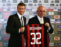 Immagine nel testo correlata a: Schermaglie (Repubblica) - Galliani attende la cuffia, Gnocchi tira le scarpe
