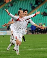 Immagine nel testo correlata a: Zupping (Gazzetta Sport) - Il Bari ora gioca al San Paolo