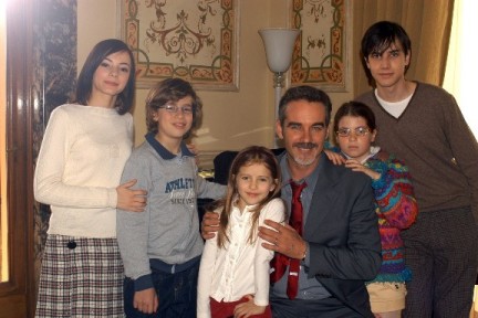 Immagine di Sabrina Ferilli protagonista di ''Anna e i Cinque'': oggi prima puntata - Scopri su Televisione