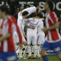 Immagine di Calcio Estero SKY: da seguire il derby della capitale a Madrid (sabato h. 20)