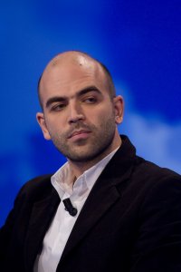 Visualizza: Rai Tre, speciale in prima serata di Che Tempo che Fa dedicato a Roberto Saviano su Digital-News.it Immagine di Rai Tre, speciale in prima serata di Che Tempo che Fa dedicato a Roberto Saviano
