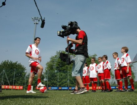 A scuola con Kak?: l'asso brasiliano insegna calcio su SKY Sport 1