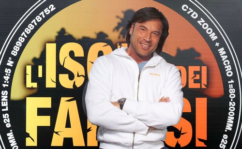 Valerio Merola torna in Rai col programma mattutino ''La giostra sul due''