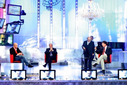 Immagine di Maurizio Costanzo: le ultime puntate dello storico talk show di Canale 5