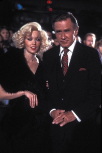 Visualizza: Tre donne uniche su Hallmark: Rossella O'Hara, Greta Garbo e Marilyn Monroe su Digital-News.it Immagine di Tre donne uniche su Hallmark: Rossella O'Hara, Greta Garbo e Marilyn Monroe