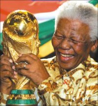 Domani Su La7 'Il Colore Della Liberta'' Per Ventennale Liberazione Mandela