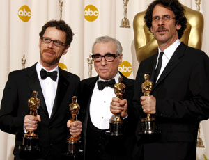 Immagine nel testo correlata a: Oscar 2008, trionfo dei fratelli Coen, due premi anche per l'Italia