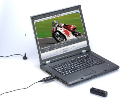 Immagine di Pinnacle, nuovo sintonizzatore PCTV Hybrid Pro Stick predisposto all'HDTV - Scopri su HiTech