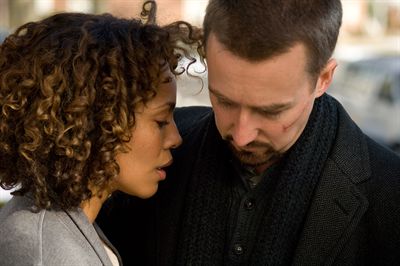 Oggi su SKY - Segnalazioni programmi di Lunedi 14 Dicembre Pride and glory - il prezzo dell'onore