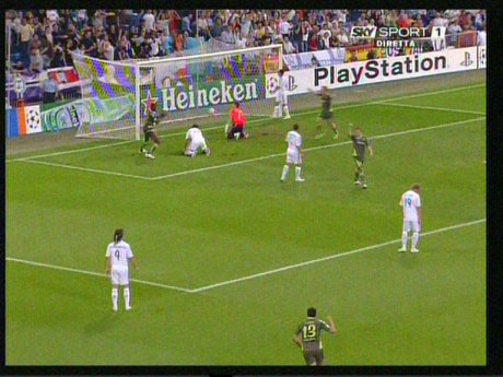 Sui canali sportivi di Sky tutte le 16 partite del turno di Champions League