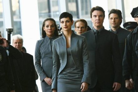 I Visitors sbarcano su Joi: in esclusiva per l'Italia su Mediaset Premium