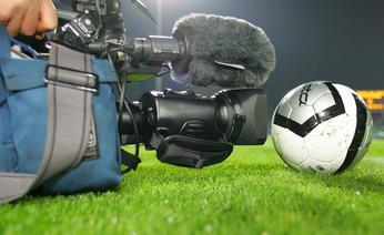 SKY vs Mediaset: con i primi dati Auditel al via la ''battaglia'' sul Calcio