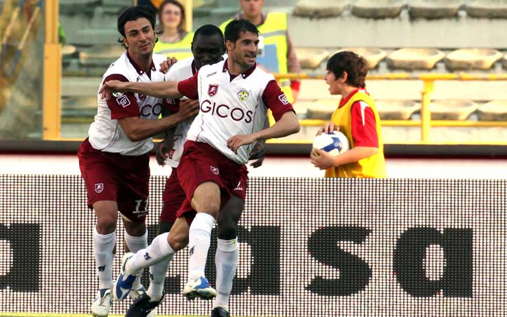Immagine nel testo correlata a: Serie A 34a giornata: Genoa-Sampdoria e le altre in tv su SKY, Premium e Dahlia