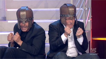 Ciao Darwin 6 (Canale 5): stasera si sfidano Miseria e Noblità