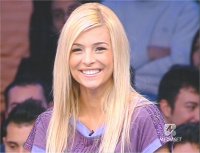 Visualizza: Makaroni (CorSera) - Cristina Chiabotto congela una telecamera su Digital-News.it Immagine di Makaroni (CorSera) - Cristina Chiabotto congela una telecamera