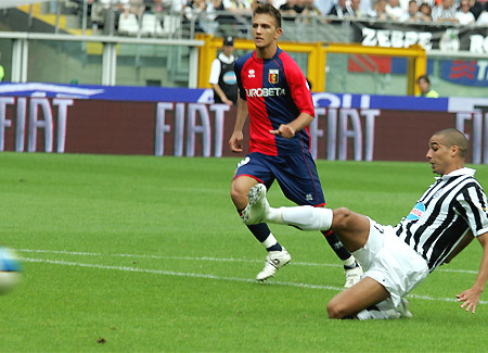 Visualizza: Roma-Napoli e Juve-Genoa, ecco come seguire l'ottava giornata su Digital-News.it Immagine di Roma-Napoli e Juve-Genoa, ecco come seguire l'ottava giornata