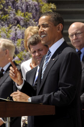 Visualizza: Speciale Sky Tg24 Nightline: alle 22.30 'I primi 100 giorni di Barack Obama'' su Digital-News.it Immagine di Speciale Sky Tg24 Nightline: alle 22.30 'I primi 100 giorni di Barack Obama''