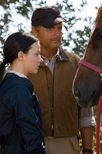 Rai 1 - Terence Hill di nuovo in tv con 'L'uomo che cavalcava nel buio'