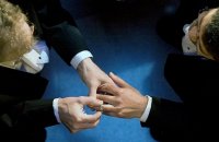 Visualizza: Domenica Pomeriggio in Tv - Nel salotto della D'Urso si parla dei matrimoni gay su Digital-News.it Domenica Pomeriggio in Tv - Nel salotto della D'Urso si parla dei matrimoni gay