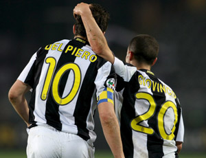 Immagine nel testo correlata a: Pallonet - Nel secondo tempo la Juventus si sposta i calzoncini