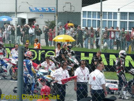 Spettacolo Superbike a Monza, Digital-Sat presente (con foto) Immagine nel testo correlata a: Spettacolo Superbike a Monza, Digital-Sat presente (con foto)
