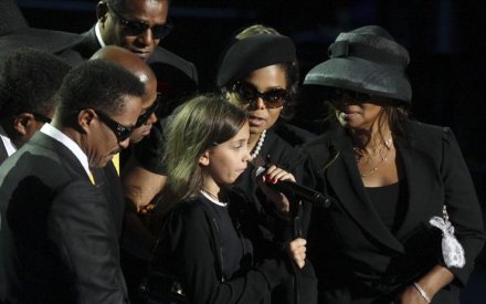 Serata Michael Jackson (Italia1): le migliori performance live e un documentario