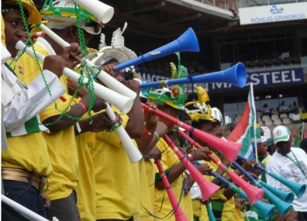Immagine di Brevi Mondiali - Germania, tifoso elimina dalla tv il suono delle vuvuzela - Scopri su Sport