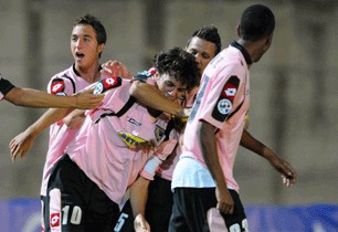 Visualizza: Supercoppa Primavera TIM: Palermo - Genoa (diretta SKY Sport 1) su Digital-News.it Immagine di Supercoppa Primavera TIM: Palermo - Genoa (diretta SKY Sport 1)