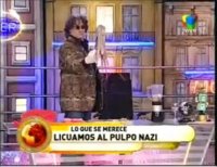 Visualizza: L'Argentina si vendica, polpo vivo frullato in tv. Scoppia la polemica su Digital-News.it L'Argentina si vendica, polpo vivo frullato in tv. Scoppia la polemica