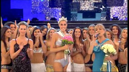 Eletta Miss Italia 2009: � la calabrese Maria Perrusi, seconda Mirella Sessa