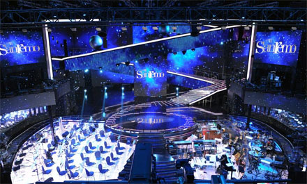 Immagine di Sanremo 2011, stasera al via la 61a edizione del Festival della Canzone Italiana - Scopri su Televisione