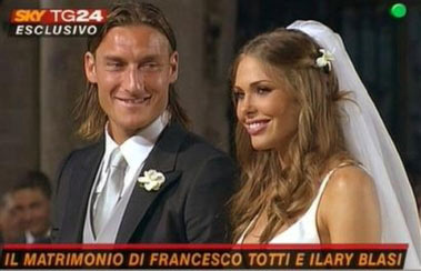 Le notizie di Skytg24 in diretta streaming su Internet Il matrimonio Totti-Blasi, un evento di Skytg24