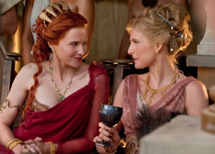Spartacus, Sangue e Sabbia: su SKY Uno sesso e sangue nell'antica Roma