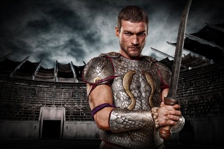 Spartacus, Sangue e Sabbia: su SKY Uno sesso e sangue nell'antica Roma