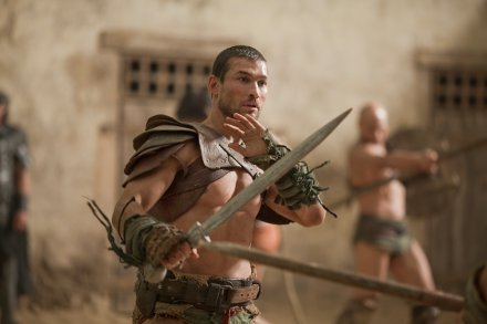 Spartacus, Sangue e Sabbia: su SKY Uno sesso e sangue nell'antica Roma