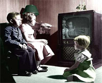 Immagine nel testo correlata a: Il Venerdìtoriale - La risposta alla crisi dell'usato sicuro in tv? Sperimentare