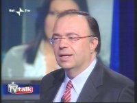 Tv Talk: ogni sabato alle 9 su RaiTre l'analisi critica del piccolo schermo