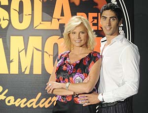 Immagine di Isola dei Famosi 6 - Il reality di Simona Ventura in diretta su RaiDue