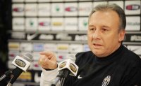 Serie A: Parma-Inter, Milan-Livorno, Juve-Lazio (SKY, Mediaset Premium, Dahlia)