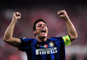 Immagine di Il grande calcio Sky non va in vacanza, oltre 20 match in diretta HD - Scopri su Sky Italia