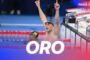 Foto - Video Olimpiadi Parigi 2024 Discovery+ | Nuoto 100 Rana - ORO | Nicolò Martinenghi