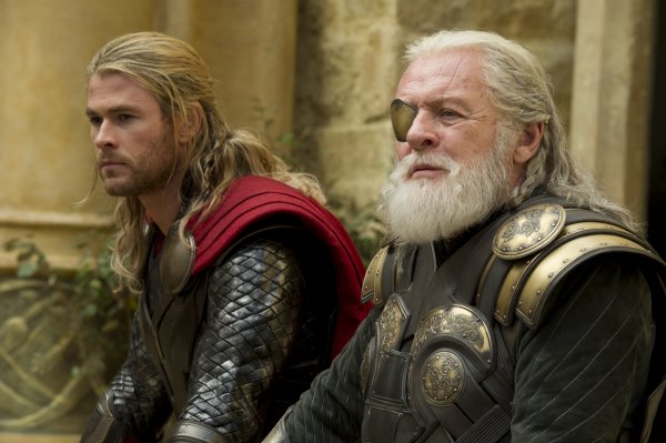 Hero Nights, in arrivo su Sky Cinema e Sky 3D un intero mese dedicato ai supereroi Marvel