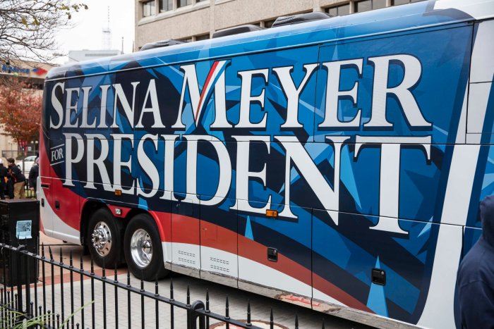 Veep 4a stagione, tornano su Sky Atlantic HD le divertenti peripezie di Selina Meyer