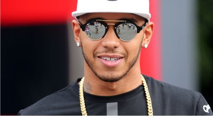 F1 Abu Dhabi 2015, Qualifiche (e non solo) - Diretta Sky Sport F1 HD e Rai 2 HD
